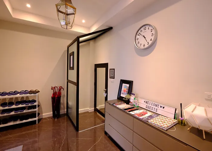 Neveu Premier Bangkok