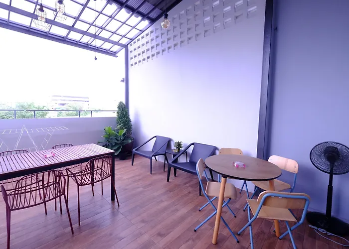 Neveu Premier * Bangkok